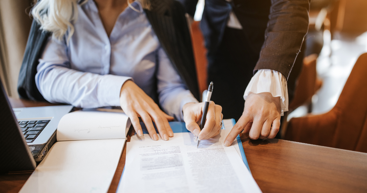 Don't Sign That Contract